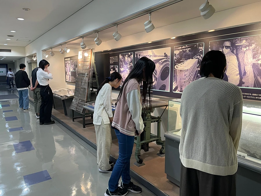 見学の様子
