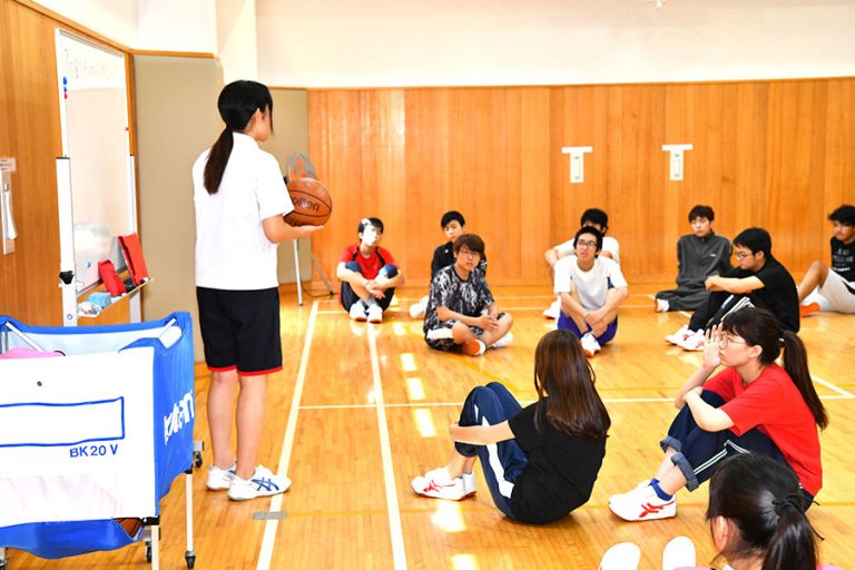 長尾谷高等学校 梅田校 通信制高校・単位制高校 長尾谷高校 長尾谷高等学校 梅田校 通信制高校・単位制高校 長尾谷高校
